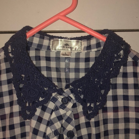 Checkered button down top - Picture 2 of 3